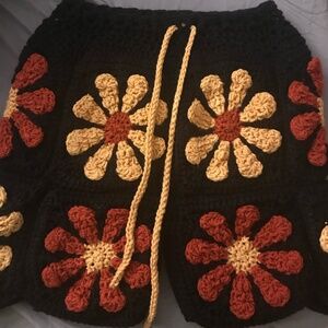 Floral Crochet shorts